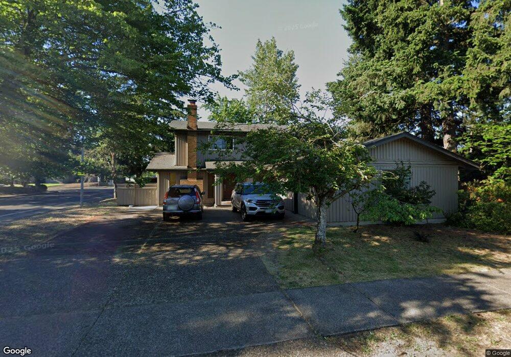 2812 Metolius Dr, Eugene, OR 97408 - photo 1