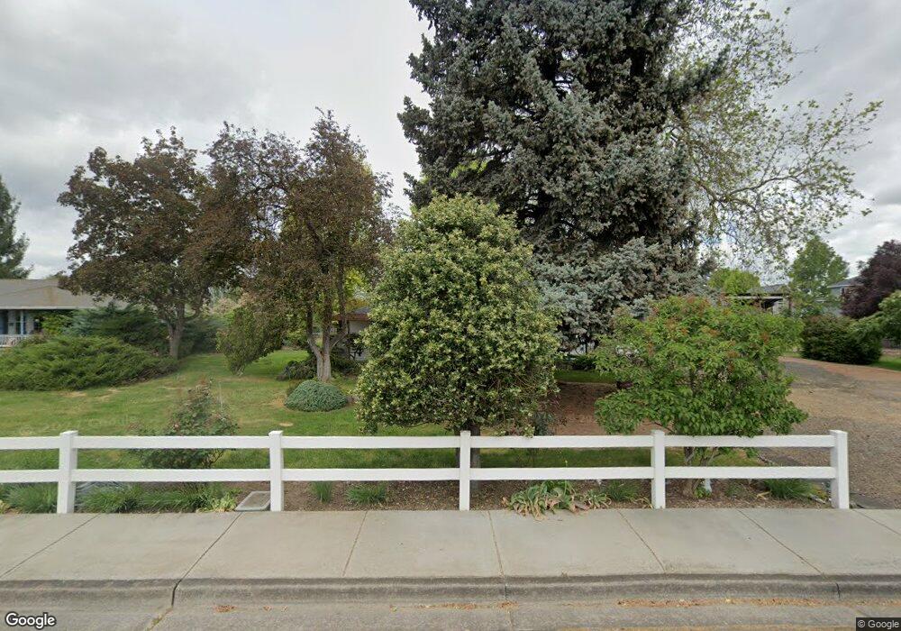 881 Isaac Way, Central Point, OR 97502 - photo 1