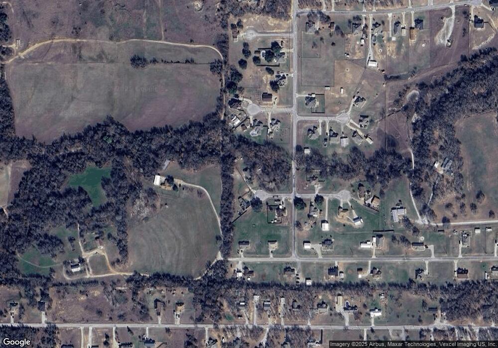 107 Chance Ct, Springtown, TX 76082 - photo 1