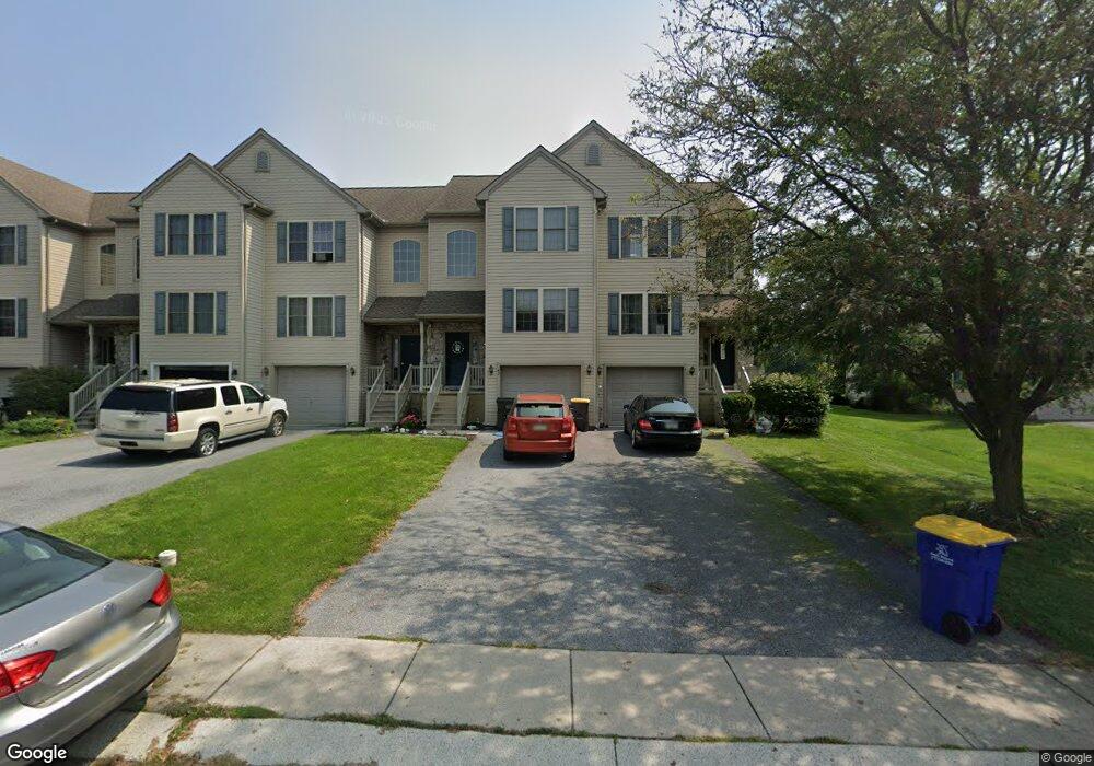 43 Chickadee Cir, Leola, PA 17540 - photo 1