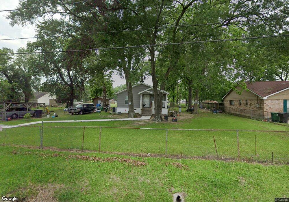 9001 Kelburn Dr, Houston, TX 77016 - photo 1