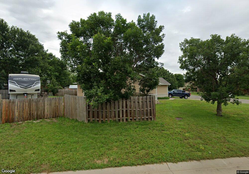 1728 N Country Walk Ln, Mulvane, KS 67110 - photo 1