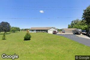 219 W Young St, Hanna, IN 46340