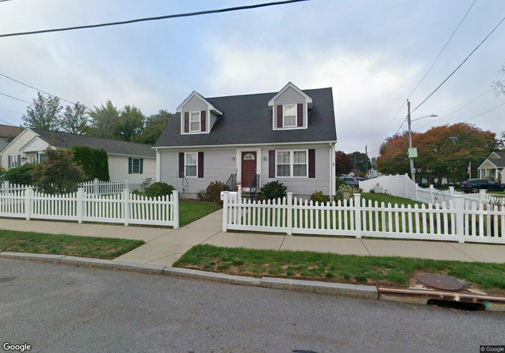 338 Daggett Ave, Pawtucket, RI 02861 - photo 1