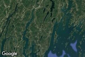8 Longfellow Rd, Bristol, ME 04539