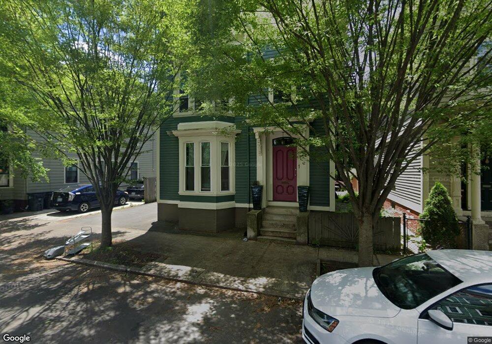 42 Hudson St unit 3, Providence, RI 02909 - photo 1