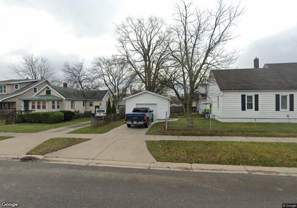 1902 16th St, Port Huron, MI 48060 - photo 1