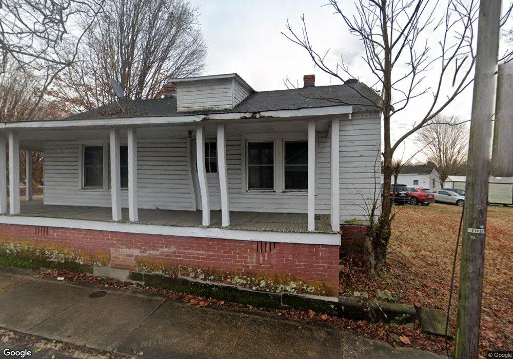 505 Hillsboro St, Oxford, NC 27565 - photo 1