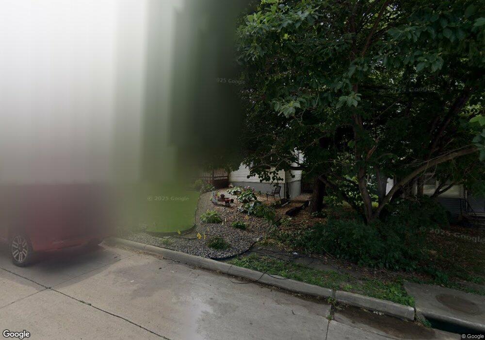 1010 Burnham Ave, Des Moines, IA 50315 - photo 1