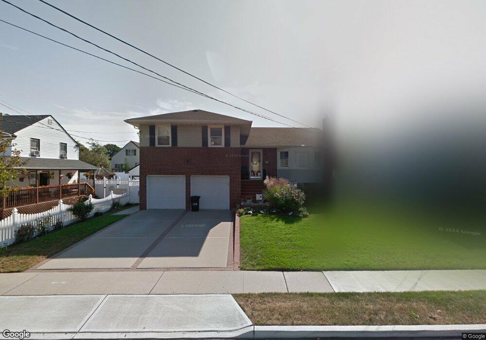 106 Vanderbilt Ave, Island Park, NY 11558 - photo 1