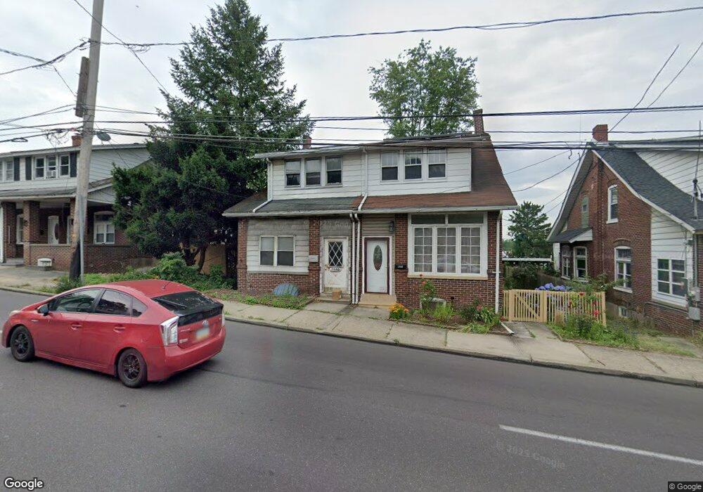 2448 S 4th St, Allentown, PA 18103 - photo 1