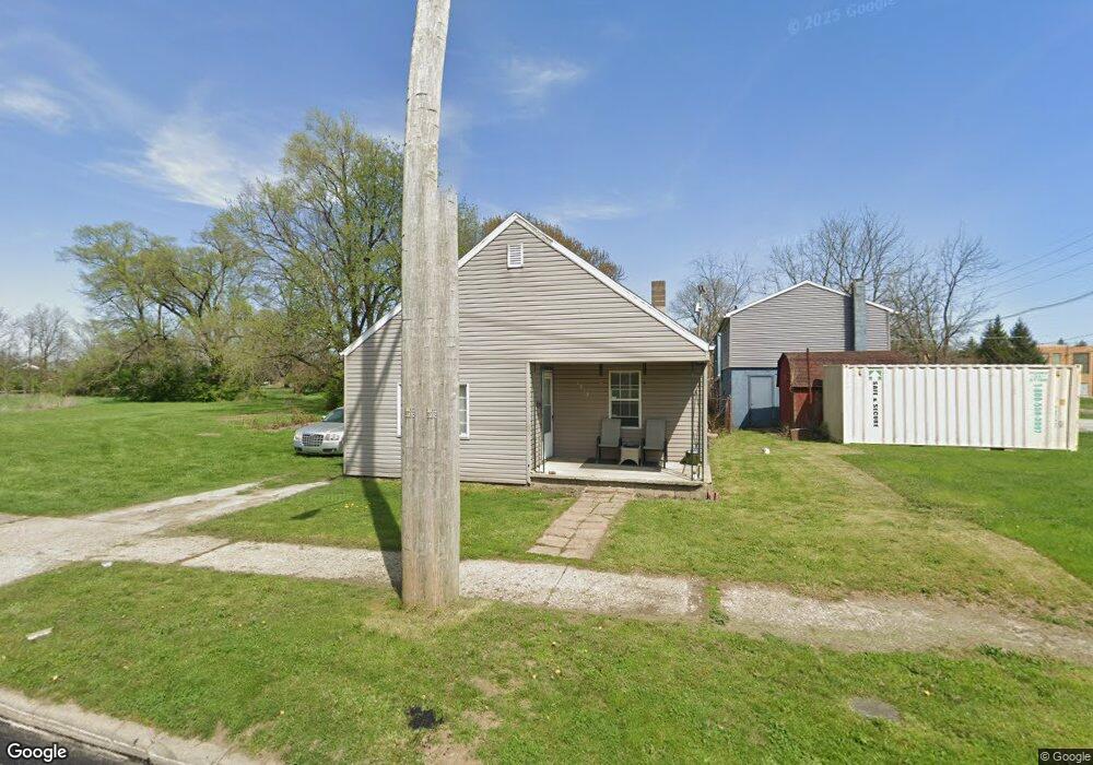 1818 Locust St, Anderson, IN 46016 - photo 1