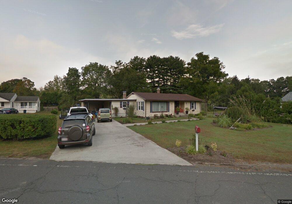 521 East St, Easthampton, MA 01027 - photo 1