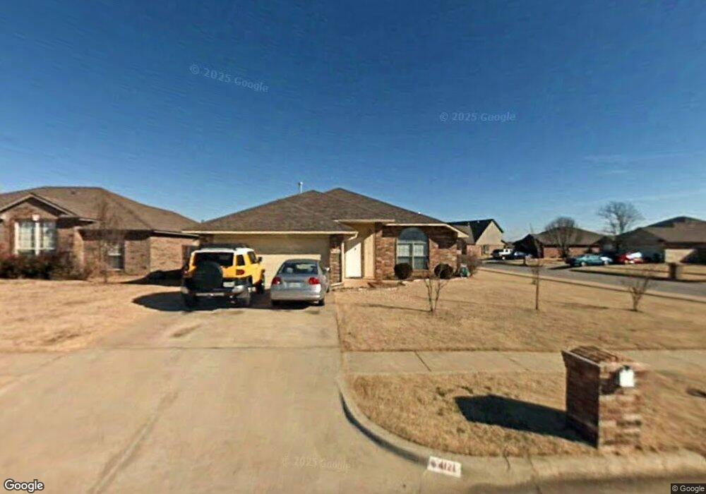 4121 Gyrfalcon Dr, Norman, OK 73072 - photo 1