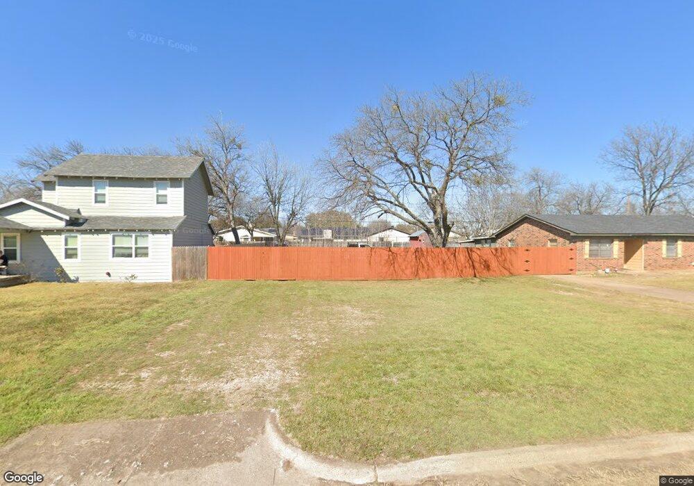 8820 Spaugh Ct, Fort Worth, TX 76108 - photo 1