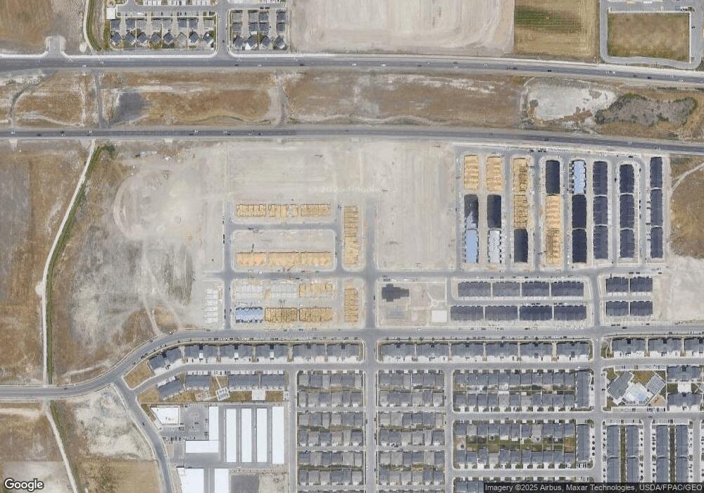 1979 N 4100 W unit 308, Eagle Mountain, UT 84043 - photo 1