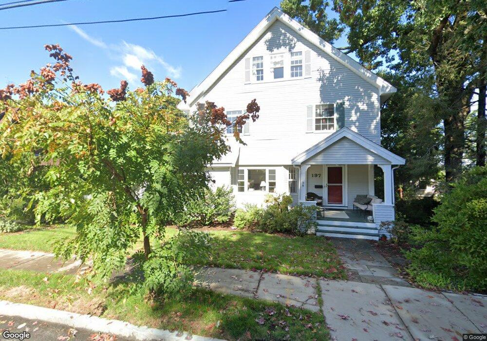 197 Mount Vernon St, West Newton, MA 02465 - photo 1