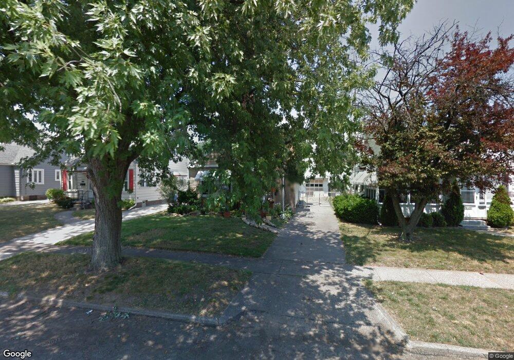 2528 Lambert Dr, Toledo, OH 43613 - photo 1