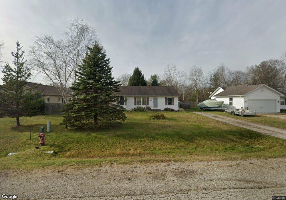 1405 Bellewood Dr, Kimball, MI 48074 - photo 1
