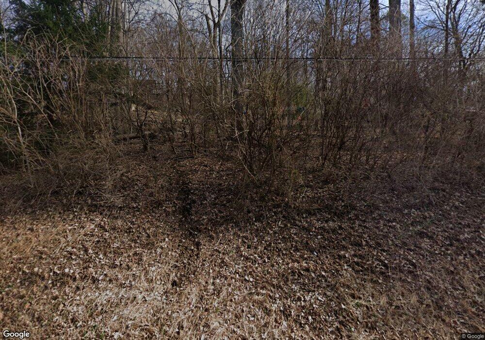 330 Mountain View Rd, Reading, PA 19607 - photo 1