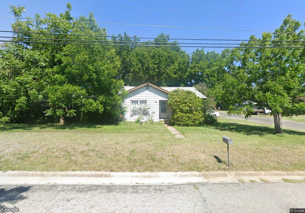 405 N 3rd St, Copperas Cove, TX 76522 - photo 1