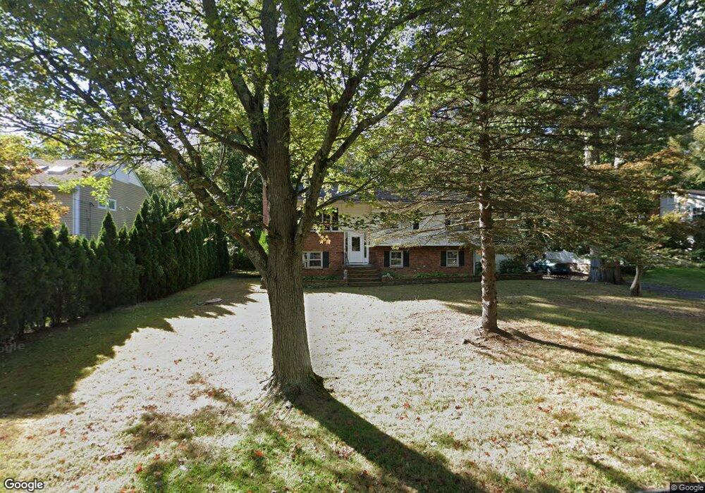 184 Prudence Dr, Stamford, CT 06907 - photo 1