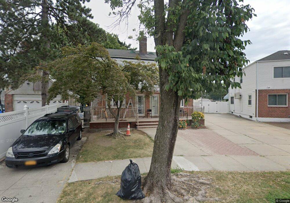 13862 64th Ave, Flushing, NY 11367 - photo 1