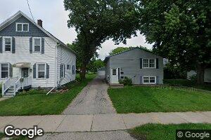 1612 Sheridan St, Oshkosh, WI 54901