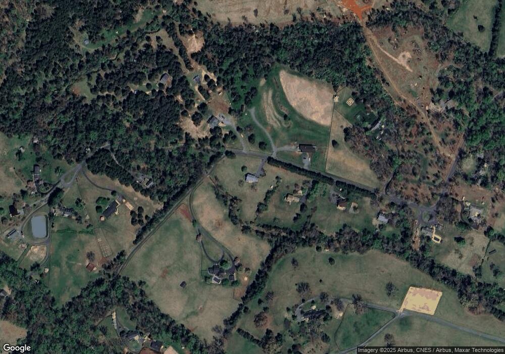 665 Bridlepath Dr, Earlysville, VA 22936 - photo 1