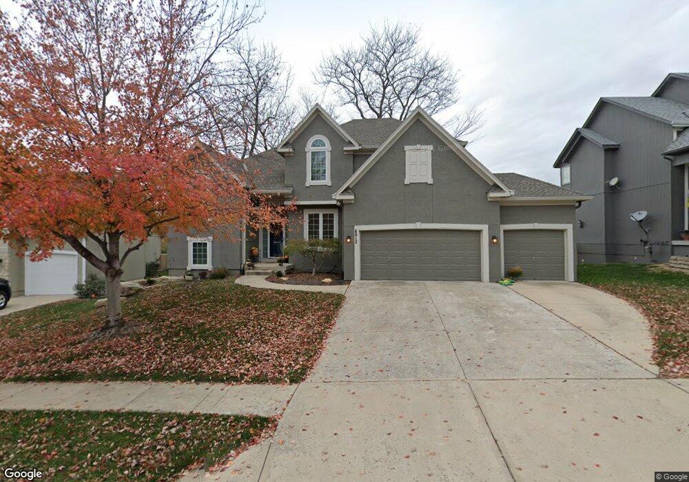 6012 Noreston St, Shawnee, KS 66218 - photo 1