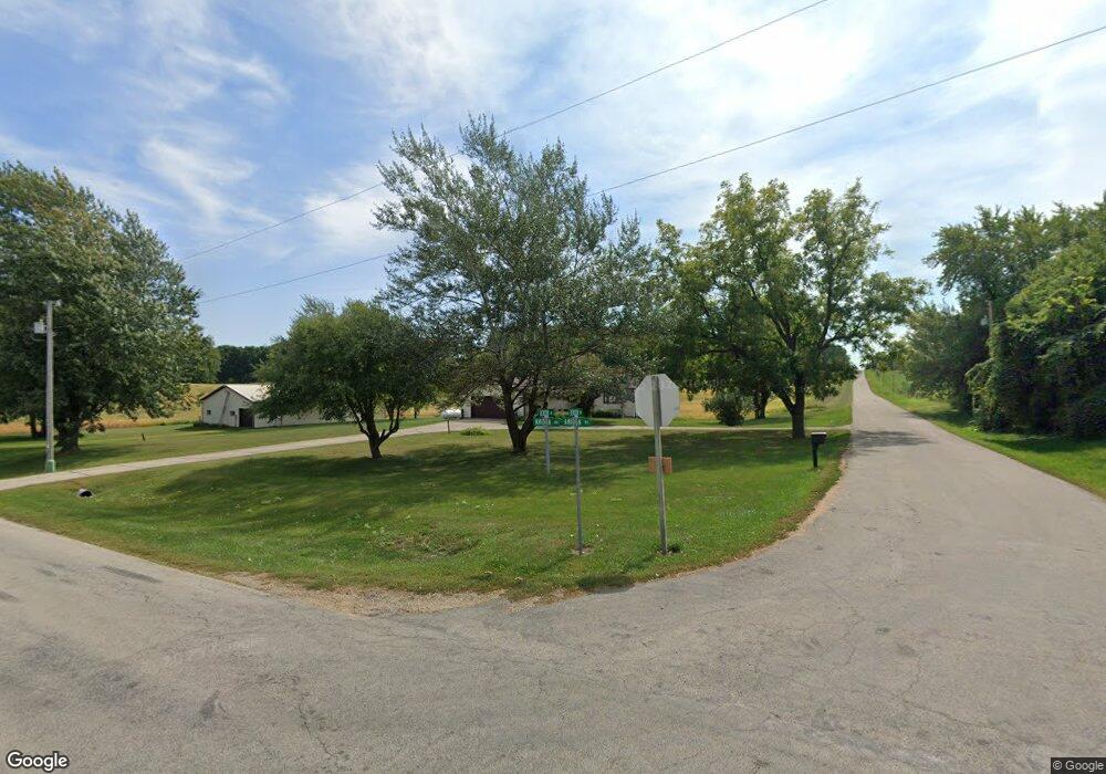 N8892 Benson Rd, Brooklyn, WI 53521 - photo 1