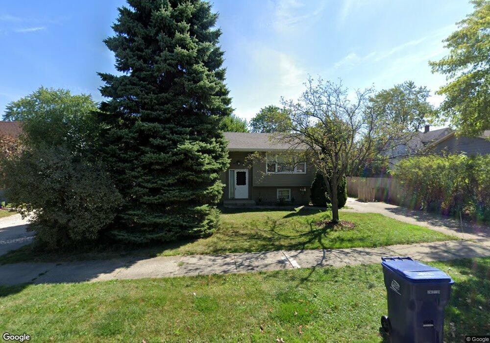 405 N Frolic Ave, Waukegan, IL 60085 - photo 1