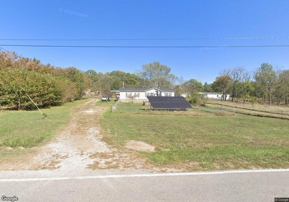 298 Snell Rd, Shelbyville, TN 37160 - photo 1