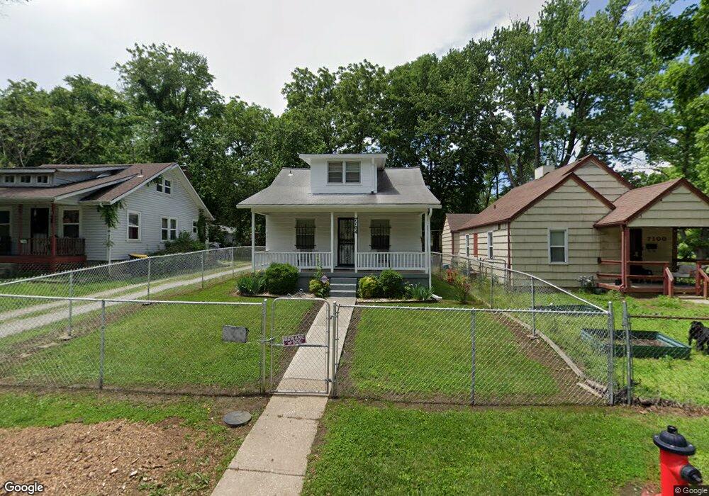 7104 Walrond Ave, Kansas City, MO 64132 - photo 1