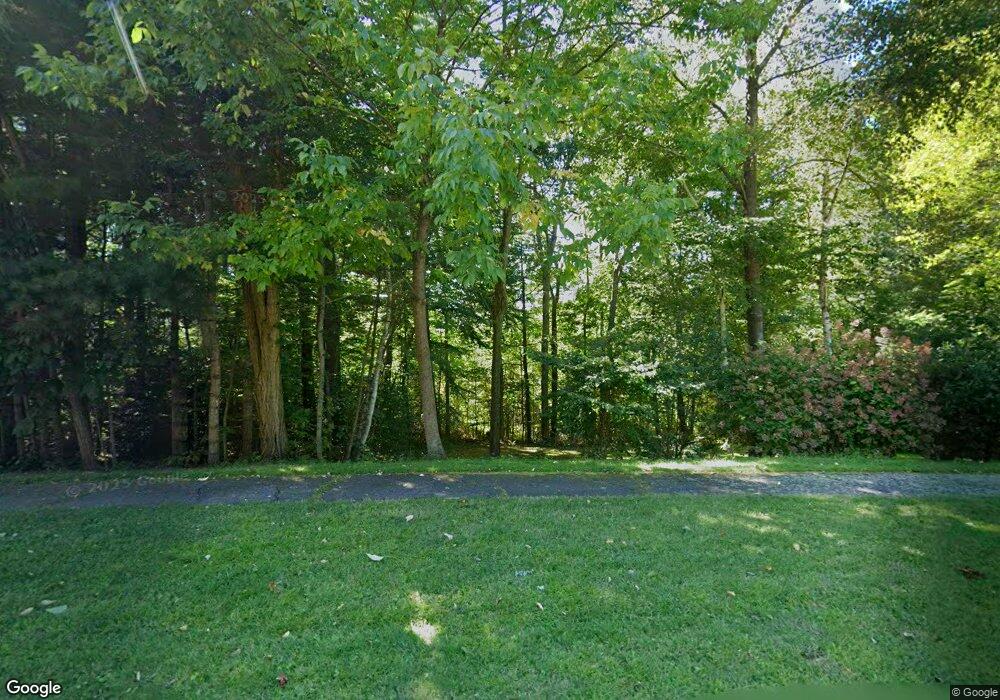 143 Dunphy Dr, Northampton, MA 01062 - photo 1