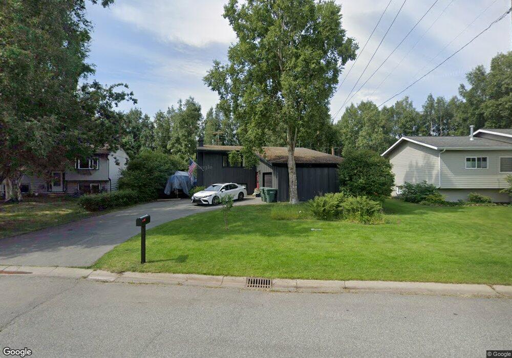 2906 Jones Ave, Anchorage, AK 99517 - photo 1