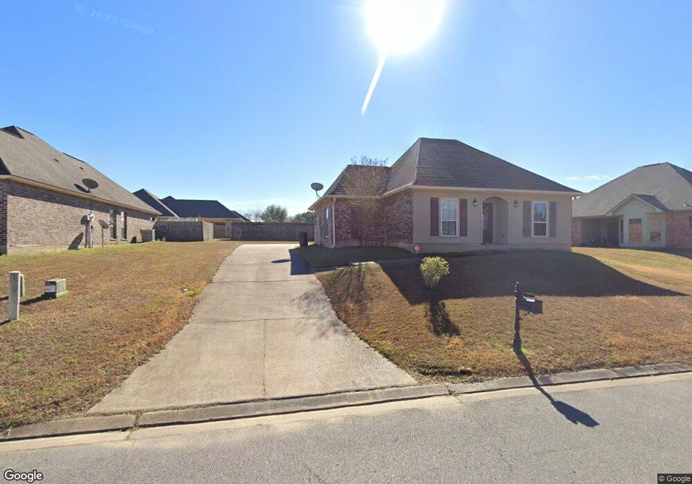 410 Crossover Dr, Pineville, LA 71360 - photo 1