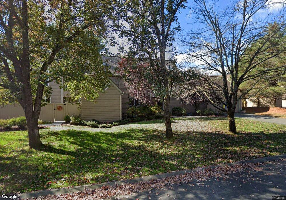 47 Timberwood Rd, West Hartford, CT 06117 - photo 1