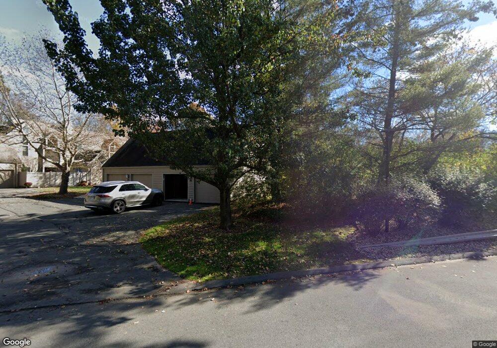 61 Timberwood Rd, West Hartford, CT 06117 - photo 1