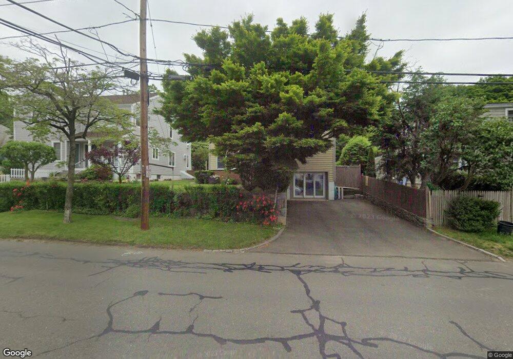 103 Pemberwick Rd, Greenwich, CT 06831 - photo 1