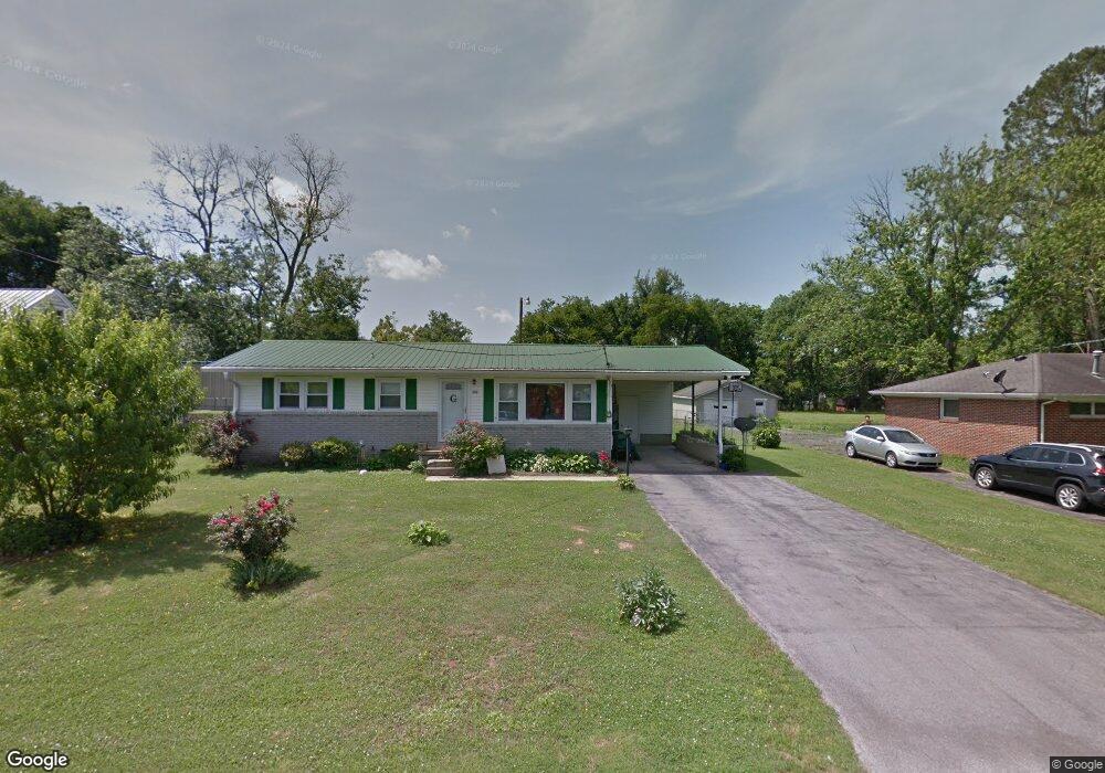 111 Pickle St, Shelbyville, TN 37160 - photo 1