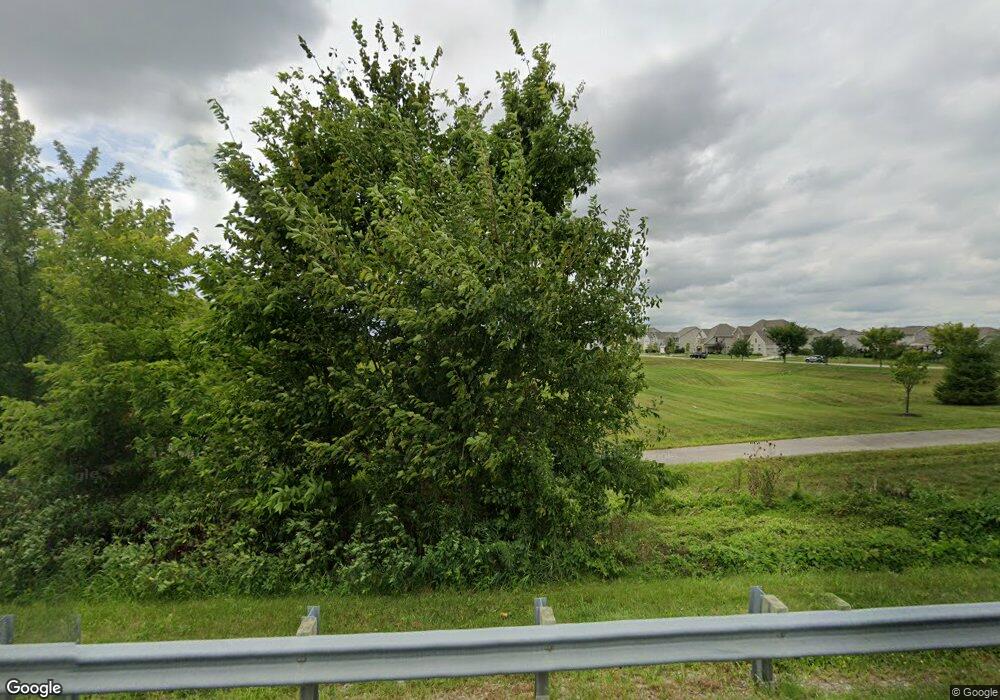 13283 Cyntheanne Rd, Fishers, IN 46037 - photo 1