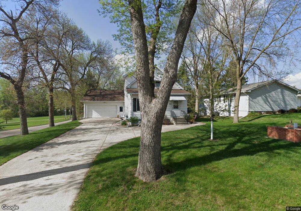 101 E Hawthorne St, Albert Lea, MN 56007 - photo 1