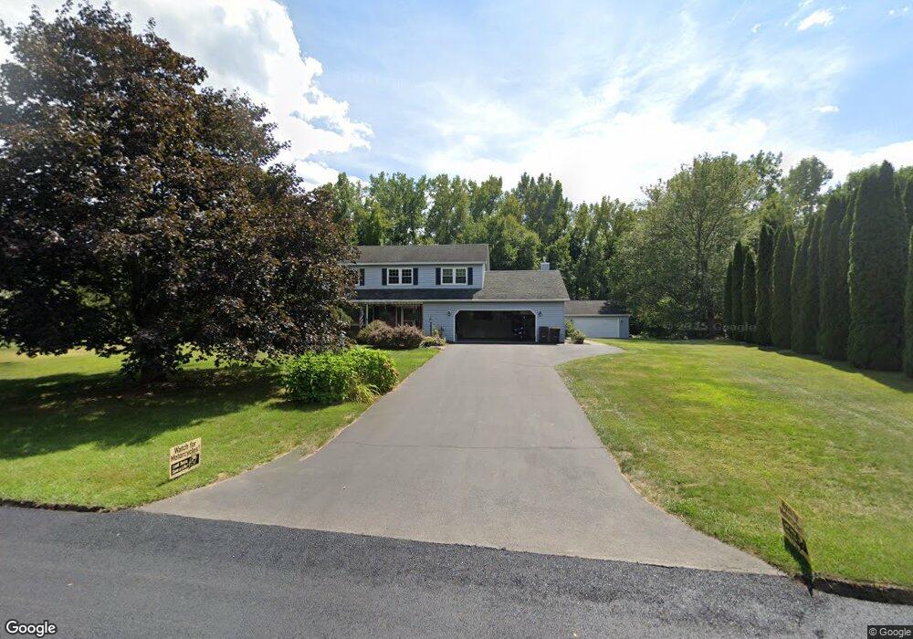 1516 Maplecrest Dr, Castleton On Hudson, NY 12033 - photo 1