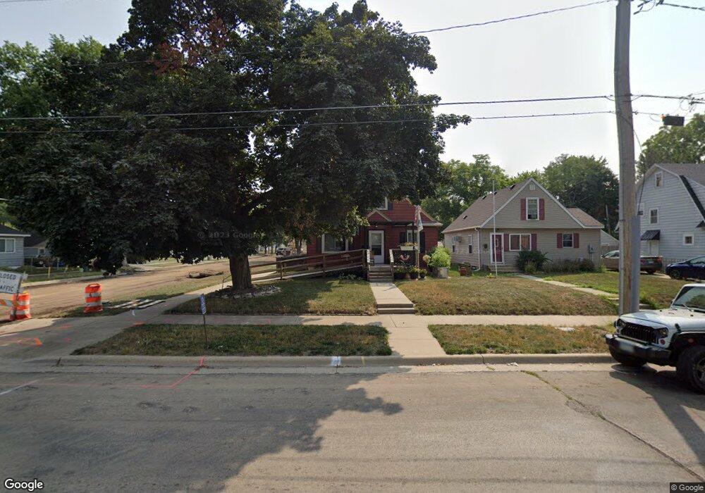 1201 4th St SW, Austin, MN 55912 - photo 1