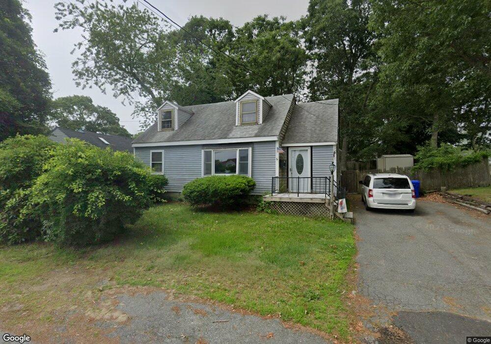 17 Cranberry Rd, Buzzards Bay, MA 02532 - photo 1