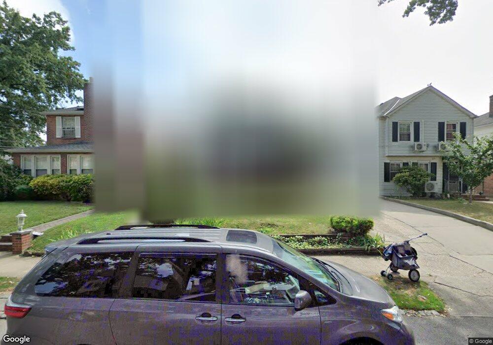 4505 166th St, Flushing, NY 11358 - photo 1