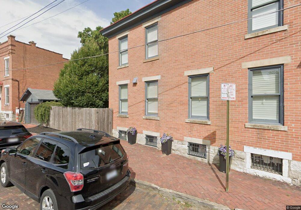 128 E Sycamore St unit 130, Columbus, OH 43206 - photo 1