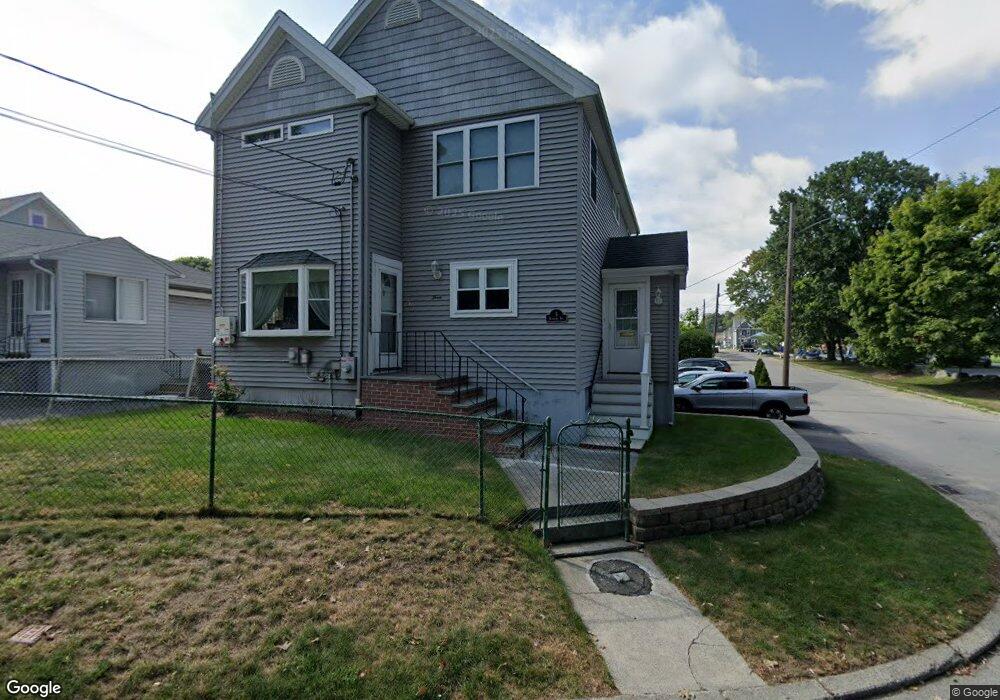 3 Hiawatha Ave, Waltham, MA 02451 - photo 1