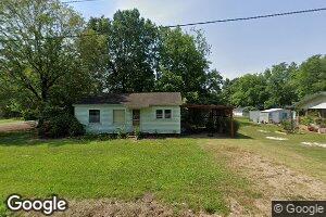236 Clover St, Bruceton, TN 38317